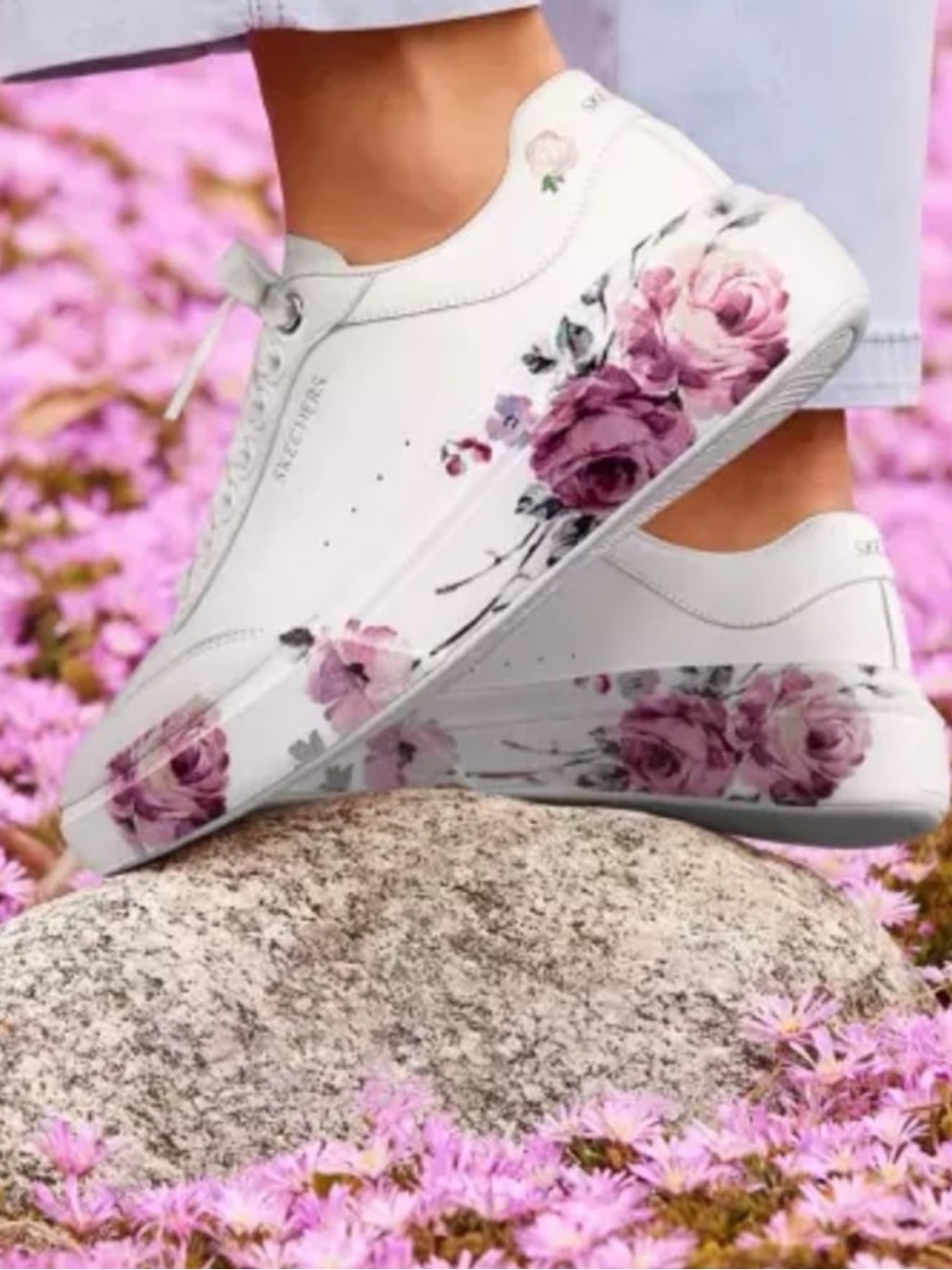Skechers Cordova Classic Court Painted Floral Sneaker Women's Size 9.5